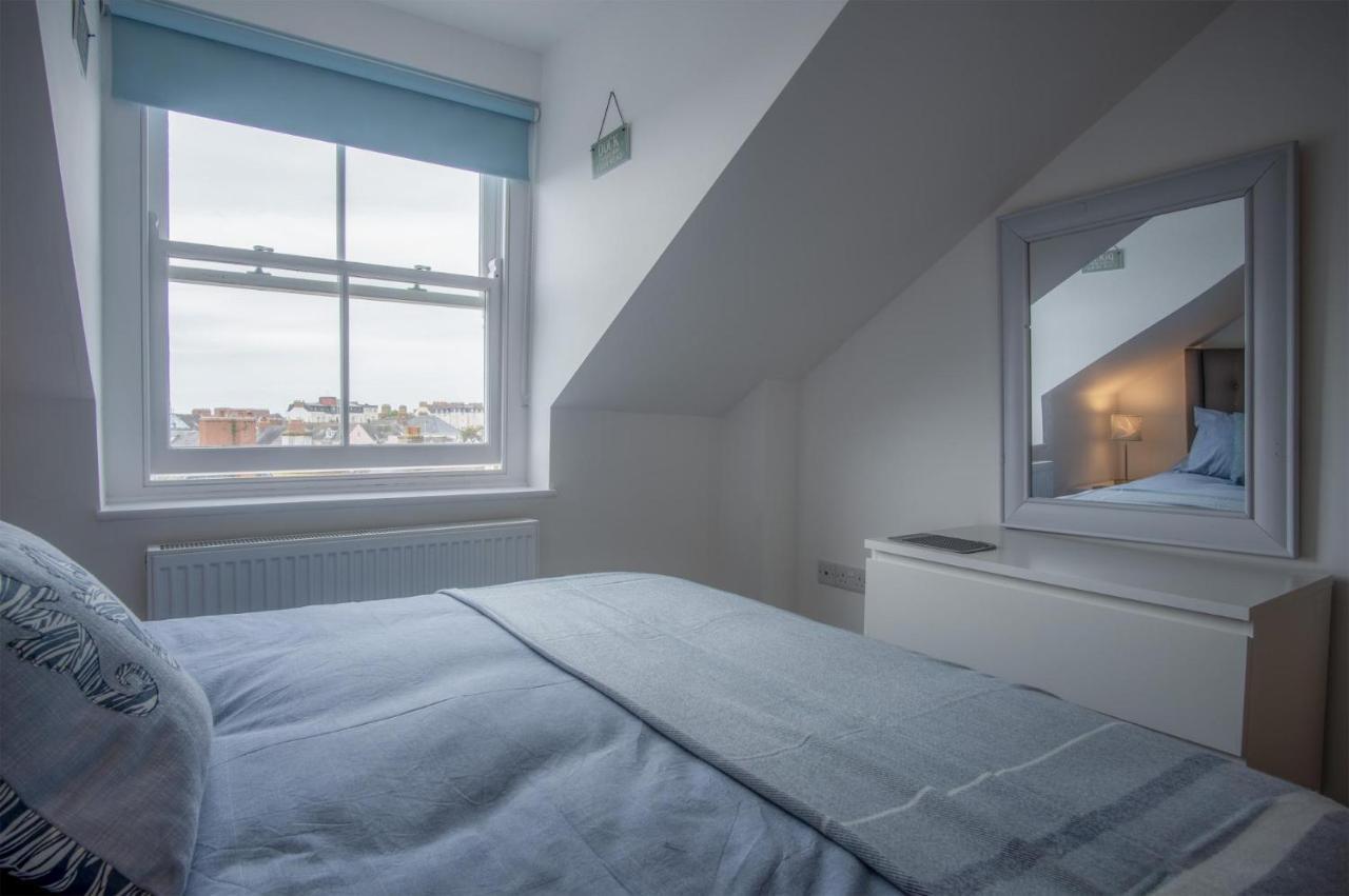 Ramsey Apartment - 2 Bedroom Apartment - Tenby Eksteriør bilde