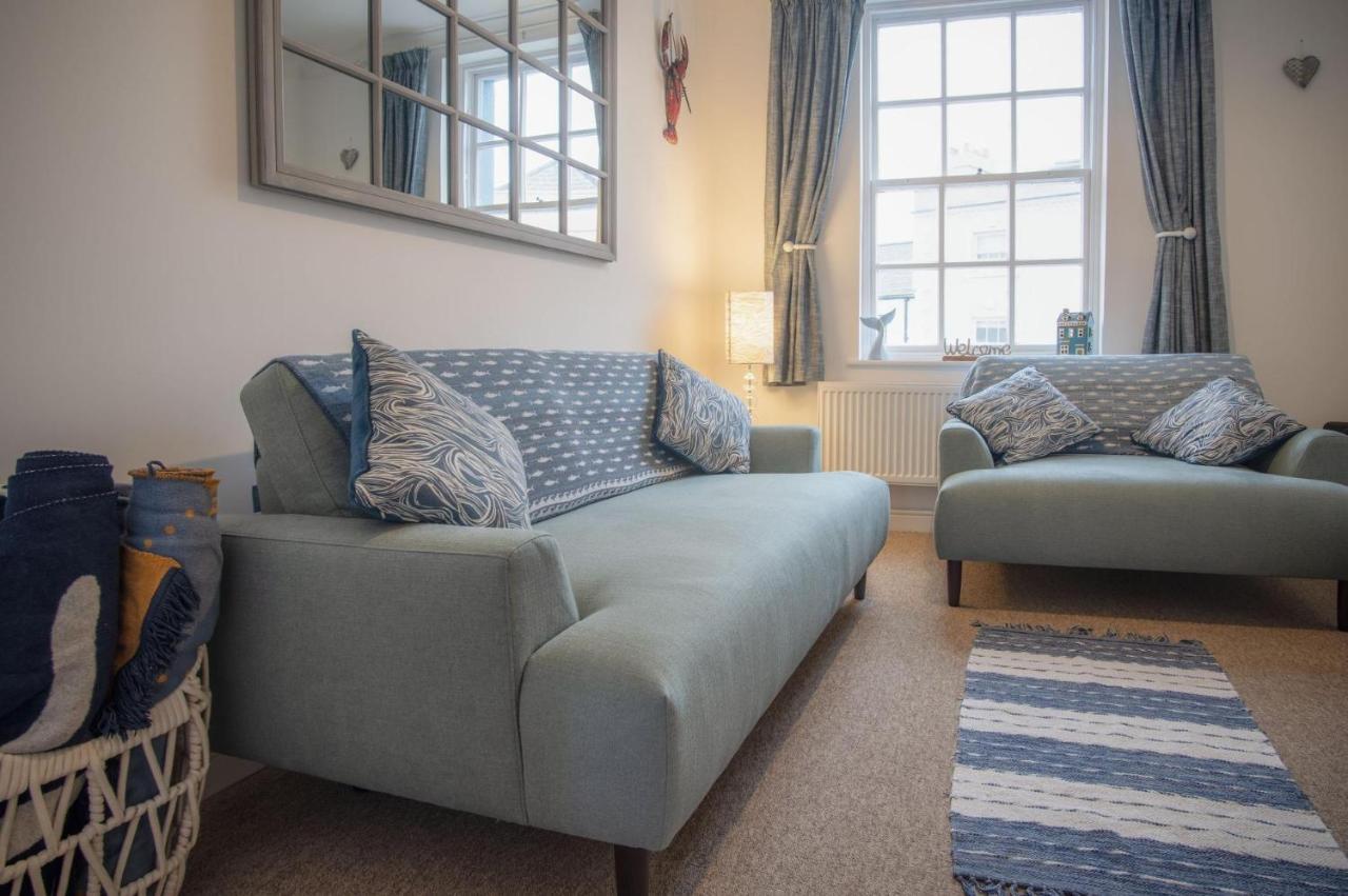 Ramsey Apartment - 2 Bedroom Apartment - Tenby Eksteriør bilde